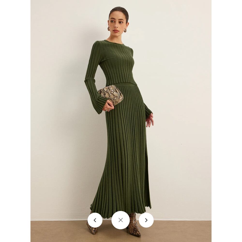 Commense Lettuce Trim Pleated Sweater Skirt And Sweater set Sz M - Picture 3 of 6